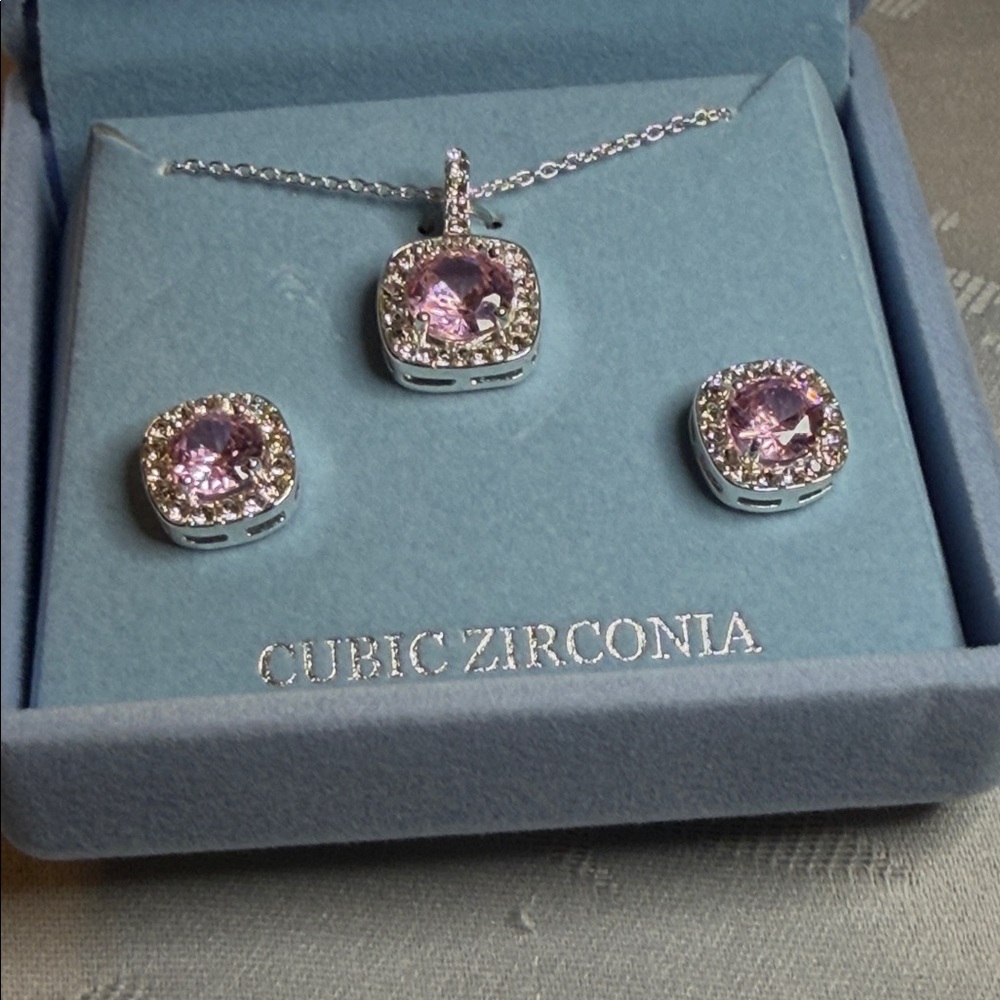 DaneCraft Pink and Silver Necklace Set